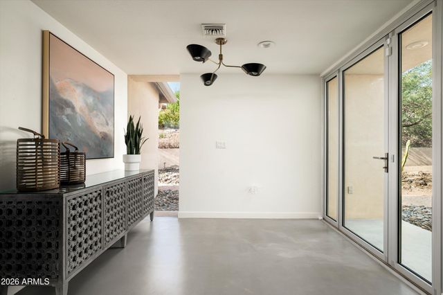 4330 E MCDONALD Drive, Paradise Valley, AZ 85253