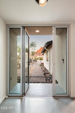 4330 E MCDONALD Drive, Paradise Valley, AZ 85253