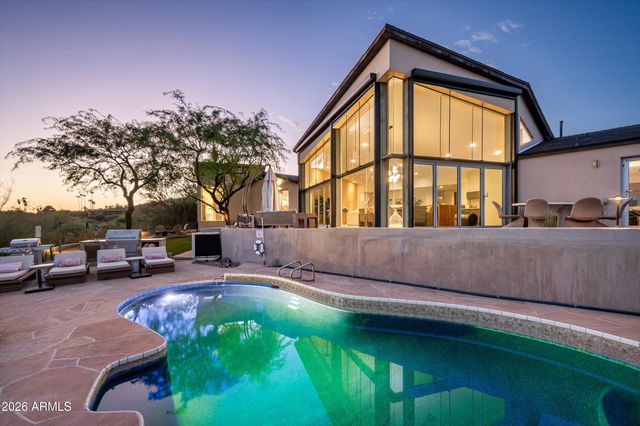 4330 E MCDONALD Drive, Paradise Valley, AZ 85253