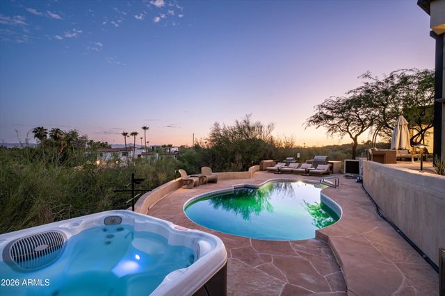 4330 E MCDONALD Drive, Paradise Valley, AZ 85253