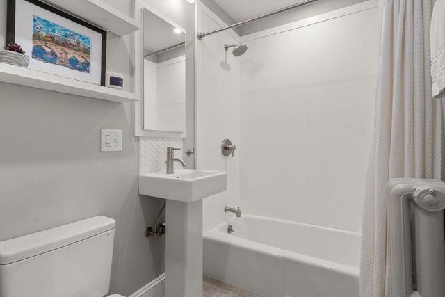 118 Kinnaird St 2, Cambridge, MA 02139