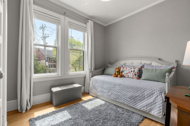 118 Kinnaird St 2, Cambridge, MA 02139