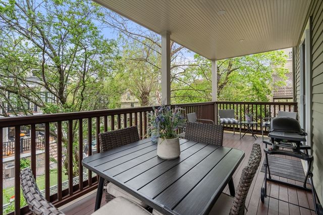 118 Kinnaird St 2, Cambridge, MA 02139