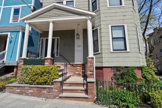 118 Kinnaird St 2, Cambridge, MA 02139