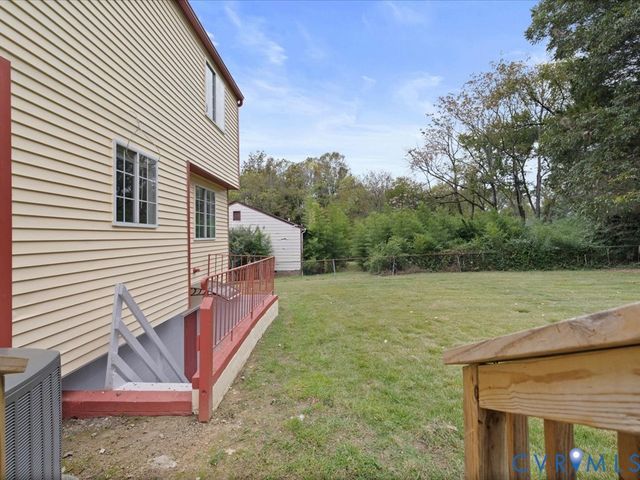 1104 Bentbrook Dr, Highland Springs, VA 23231
