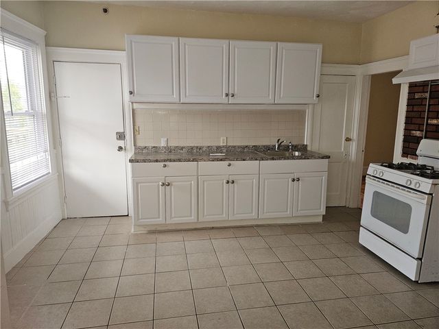 69 Fales Street, Central Falls, RI 02863