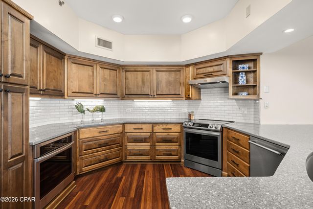 6323 Thomas Drive 501A, Panama City, FL 32408