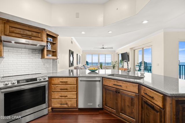 6323 Thomas Drive 501A, Panama City, FL 32408