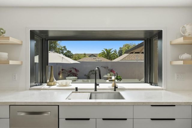 845 Pollard Road, Los Gatos, CA 95032