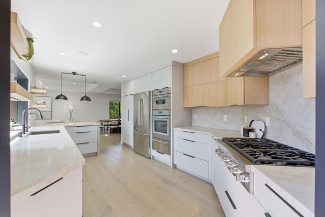 845 Pollard Road, Los Gatos, CA 95032