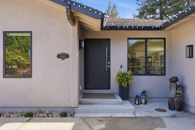 845 Pollard Road, Los Gatos, CA 95032