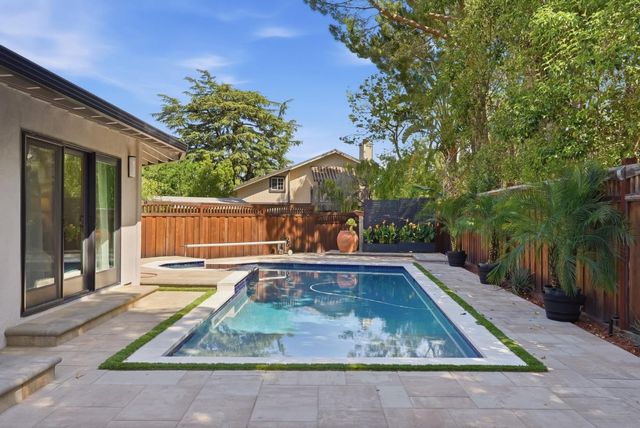 845 Pollard Road, Los Gatos, CA 95032