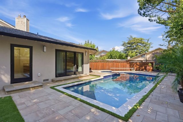 845 Pollard Road, Los Gatos, CA 95032