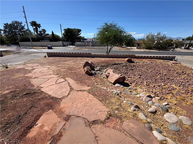 6930 South Valley View Boulevard, Las Vegas, NV 89118