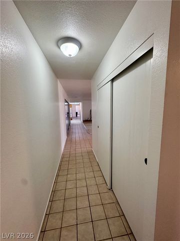 6930 South Valley View Boulevard, Las Vegas, NV 89118
