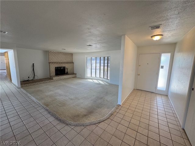 6930 South Valley View Boulevard, Las Vegas, NV 89118