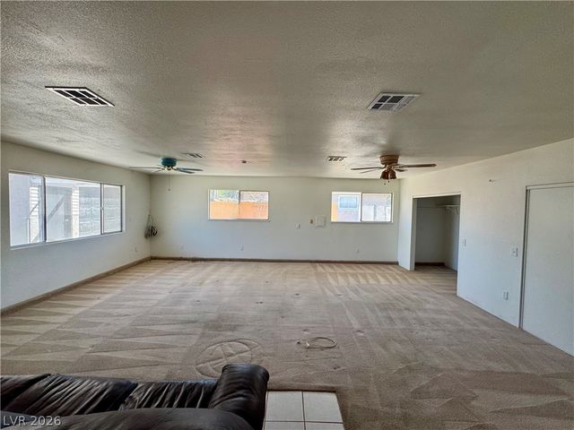 6930 South Valley View Boulevard, Las Vegas, NV 89118