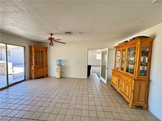 6930 South Valley View Boulevard, Las Vegas, NV 89118