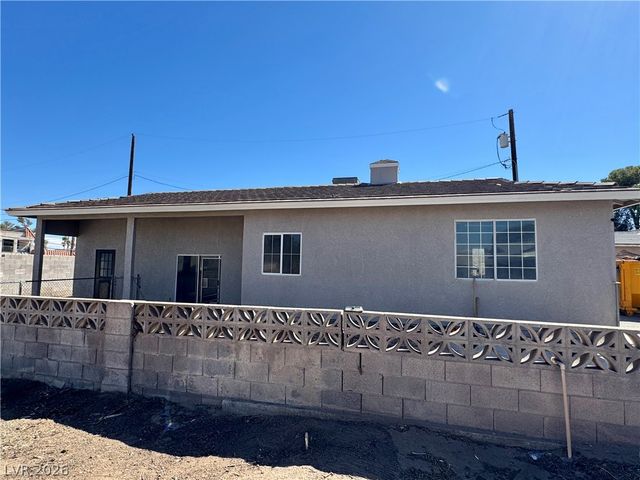 6930 South Valley View Boulevard, Las Vegas, NV 89118