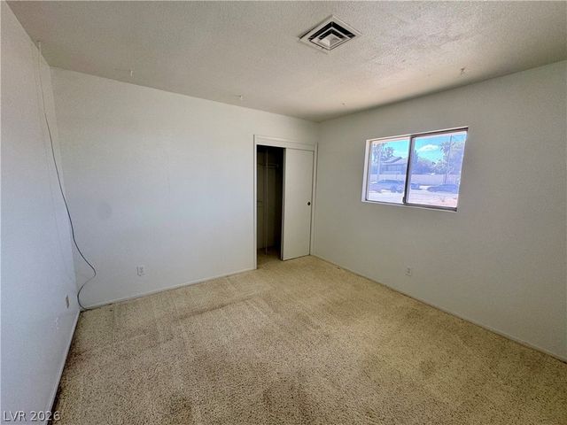 6930 South Valley View Boulevard, Las Vegas, NV 89118