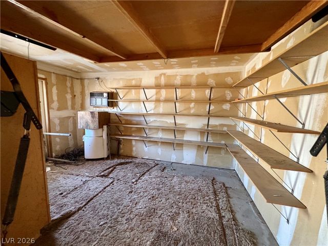 6930 South Valley View Boulevard, Las Vegas, NV 89118