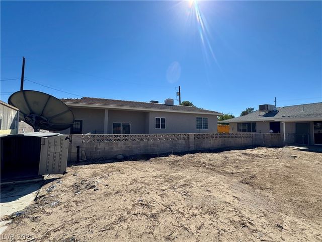 6930 South Valley View Boulevard, Las Vegas, NV 89118