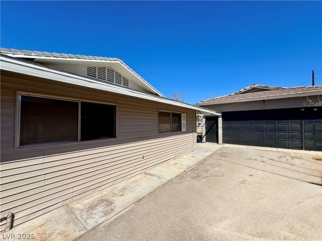 6930 South Valley View Boulevard, Las Vegas, NV 89118