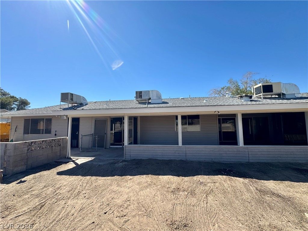 6930 South Valley View Boulevard, Las Vegas, NV 89118 — photo 3