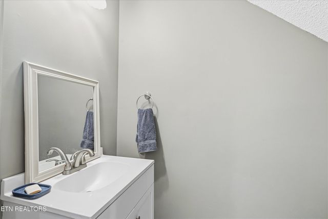 5207 Brig Lane, Knoxville, TN 37914