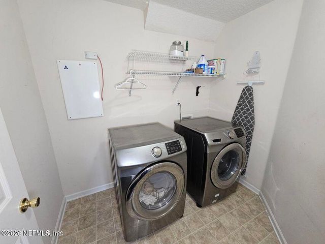2573 COLD CREEK Boulevard, Jacksonville, FL 32221