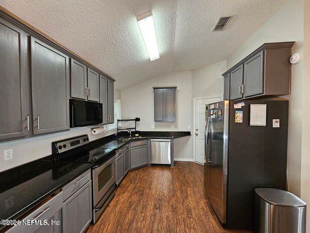 2573 COLD CREEK Boulevard, Jacksonville, FL 32221