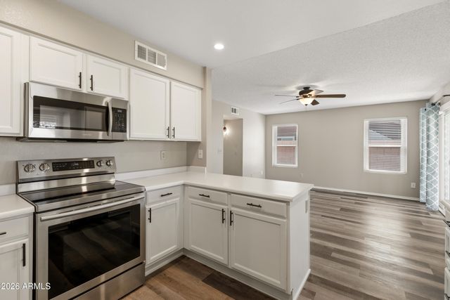 15022 S 28TH Street, Phoenix, AZ 85048