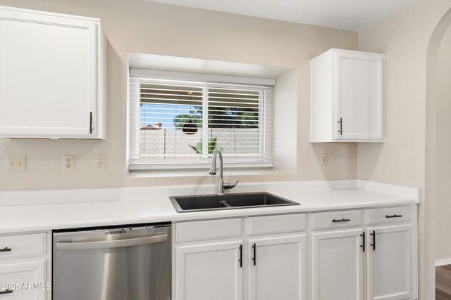 15022 S 28TH Street, Phoenix, AZ 85048