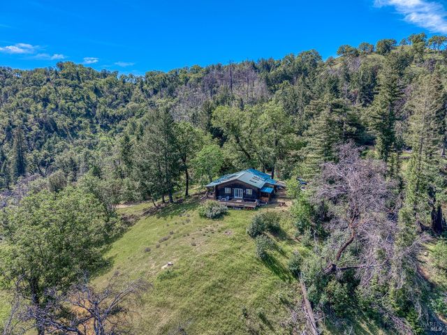 12300 Skaggs Rd, Geyserville, CA 95441