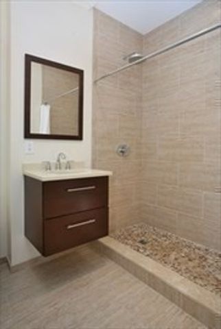 371 Beacon Street 5, Boston, MA 02116