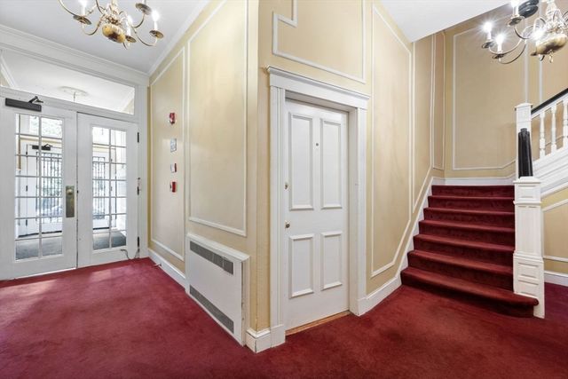 371 Beacon Street 5, Boston, MA 02116