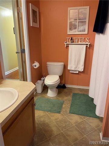 1377 Duchess Lane, Alden, NY 14004