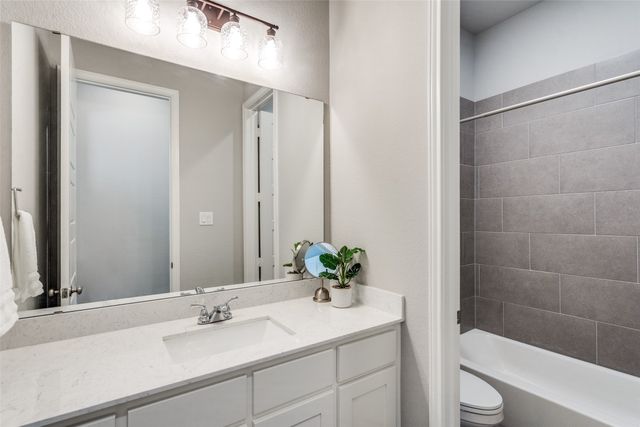 305 Oak Hollow Way, Little Elm, TX 75068