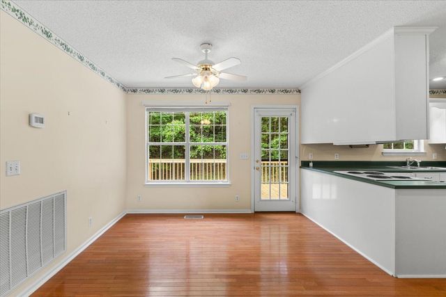 313 Viewmont Drive, Tunnel Hill, GA 30755
