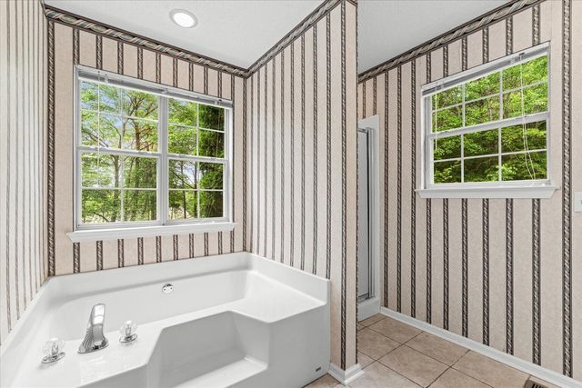 313 Viewmont Drive, Tunnel Hill, GA 30755
