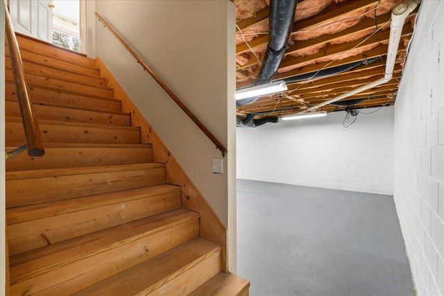 313 Viewmont Drive, Tunnel Hill, GA 30755
