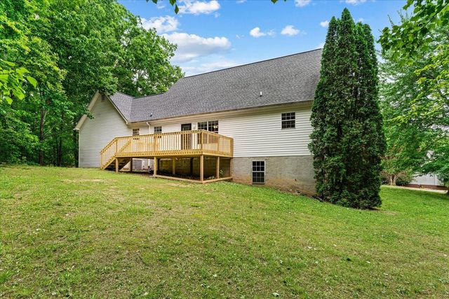 313 Viewmont Drive, Tunnel Hill, GA 30755