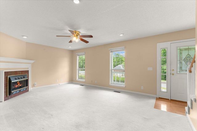 313 Viewmont Drive, Tunnel Hill, GA 30755
