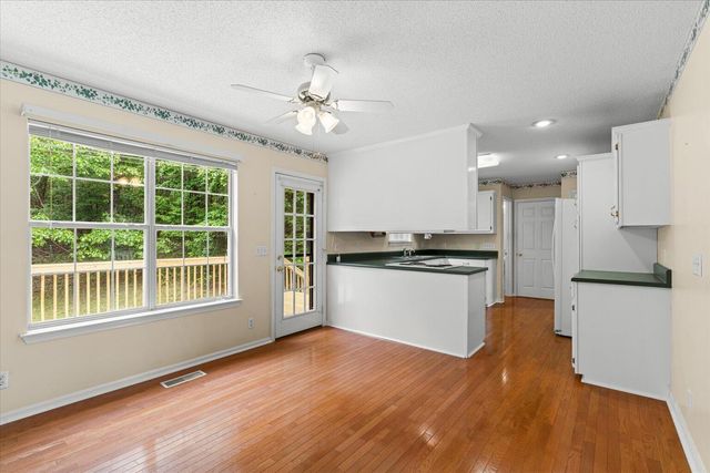 313 Viewmont Drive, Tunnel Hill, GA 30755