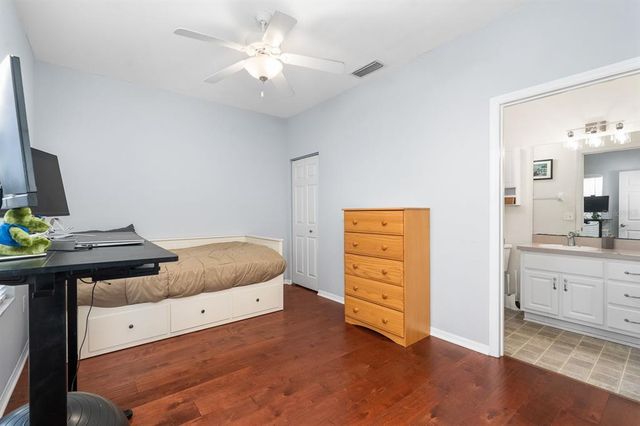 2587 NW 94TH DRIVE, Gainesville, FL 32606