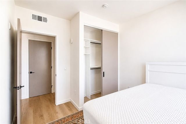 955 Fedora Street 411, Los Angeles, CA 90006