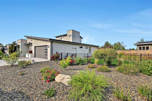 1525 S Boulder View Ln, Boise, ID 83712