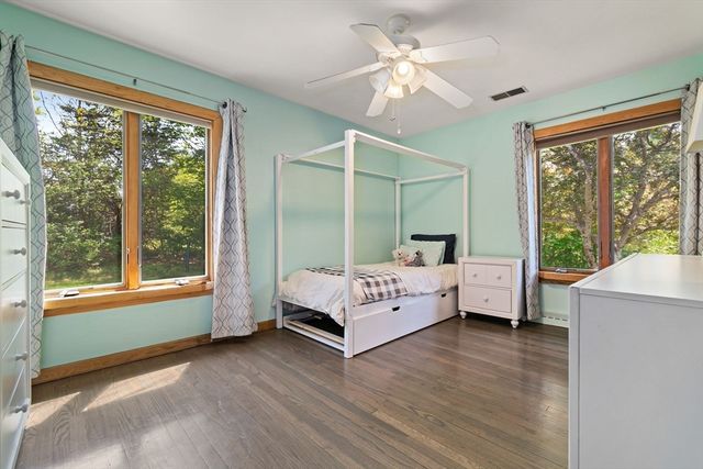 610 Main St, Boxford, MA 01921