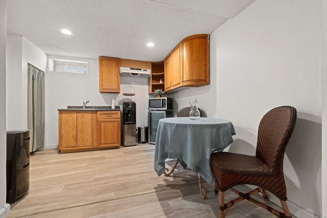 610 Main St, Boxford, MA 01921