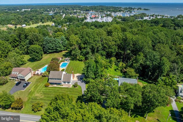 6091 FRANKLIN GIBSON RD, Tracys Landing, MD 20779